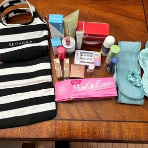 Sephora Black and White Tote with Beauty Essentials